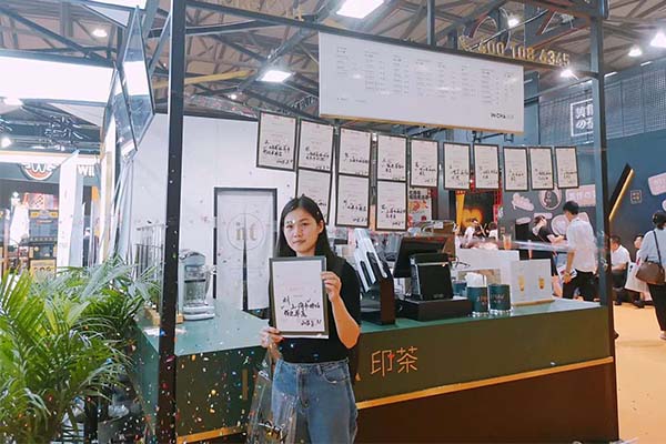 【上海展会捷报】恭喜刘女士成功签约印茶单店